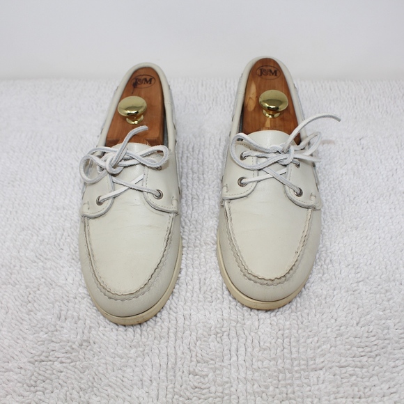 Sebago Docksiders Shoes - Sebago Docksides Beige Leather Boat Shoes Size 10